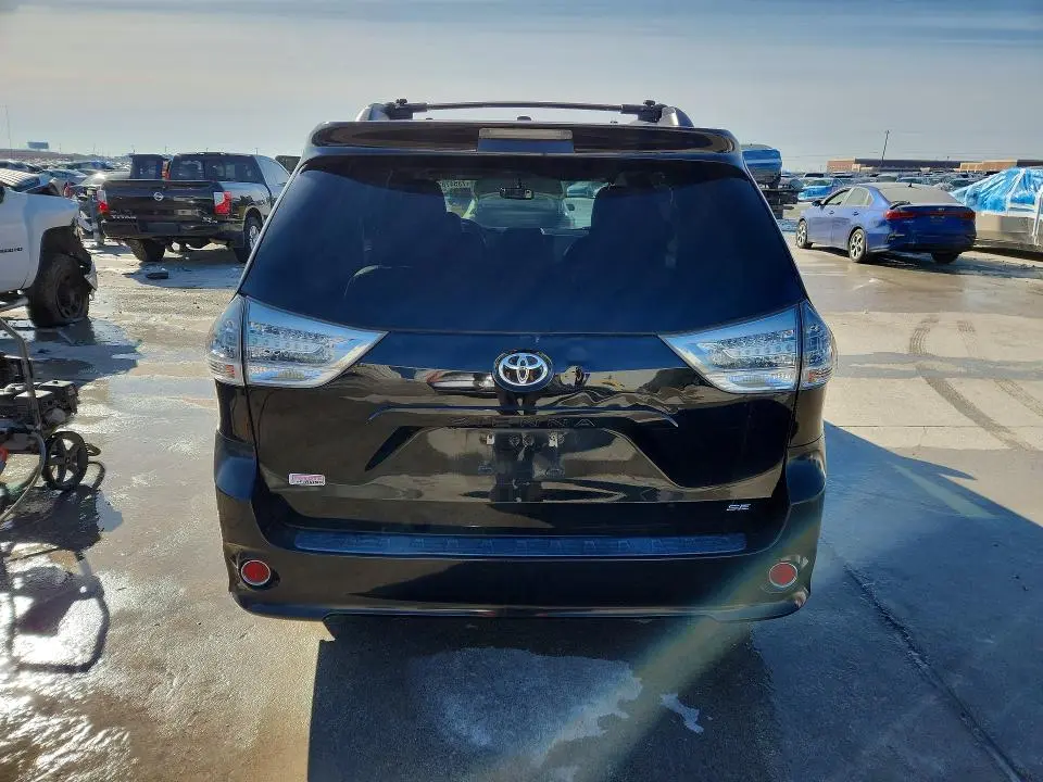 2012 TOYOTA SIENNA SPORT  