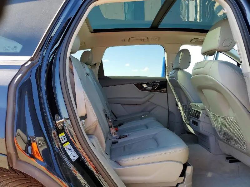 2017 AUDI Q7 PREMIUM  