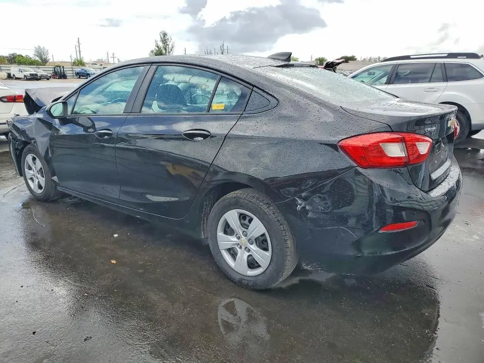 2018 CHEVROLET CRUZE LS  