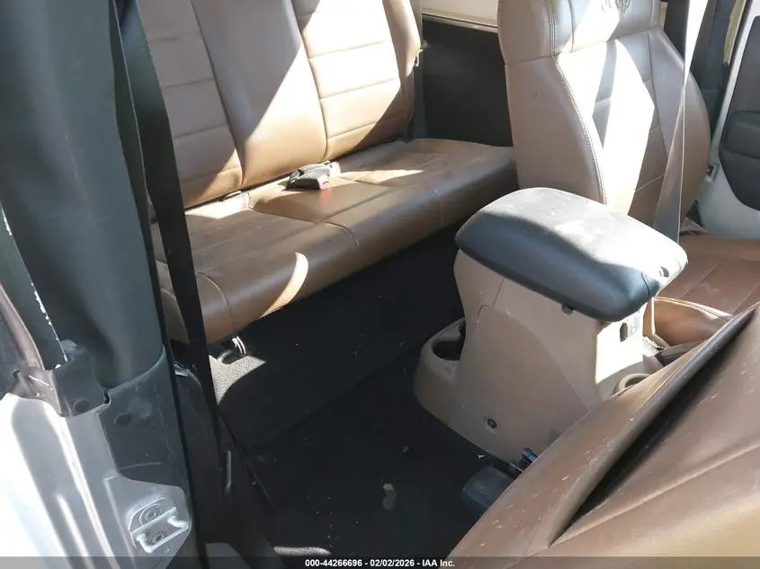 2011 JEEP WRANGLER SAHARA