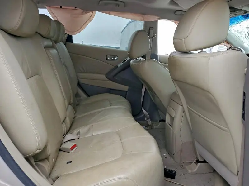 2010 NISSAN MURANO S  