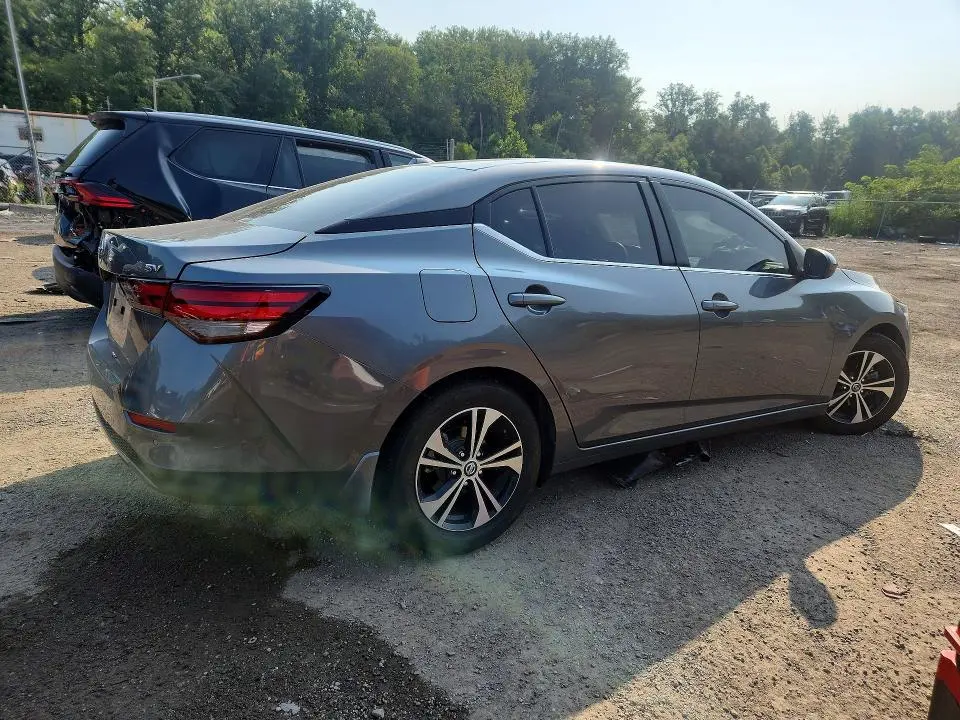 2022 NISSAN SENTRA SV  