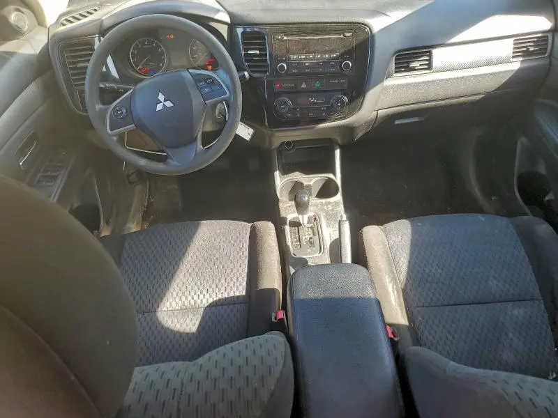 2014 MITSUBISHI OUTLANDER ES  