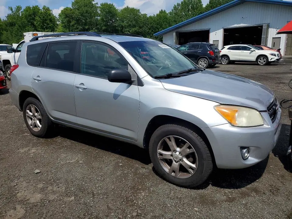 2012 TOYOTA RAV4 BASE  