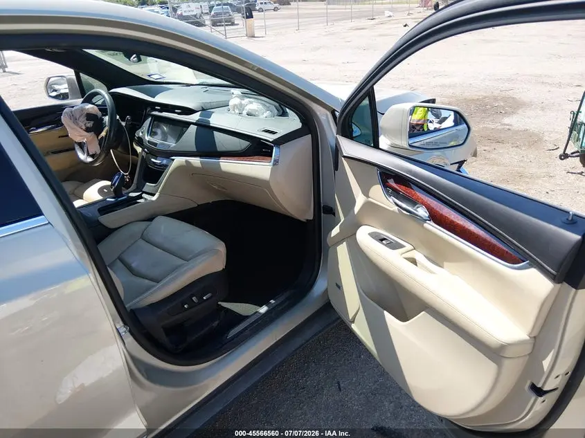 2017 CADILLAC XT5 PREMIUM LUXURY