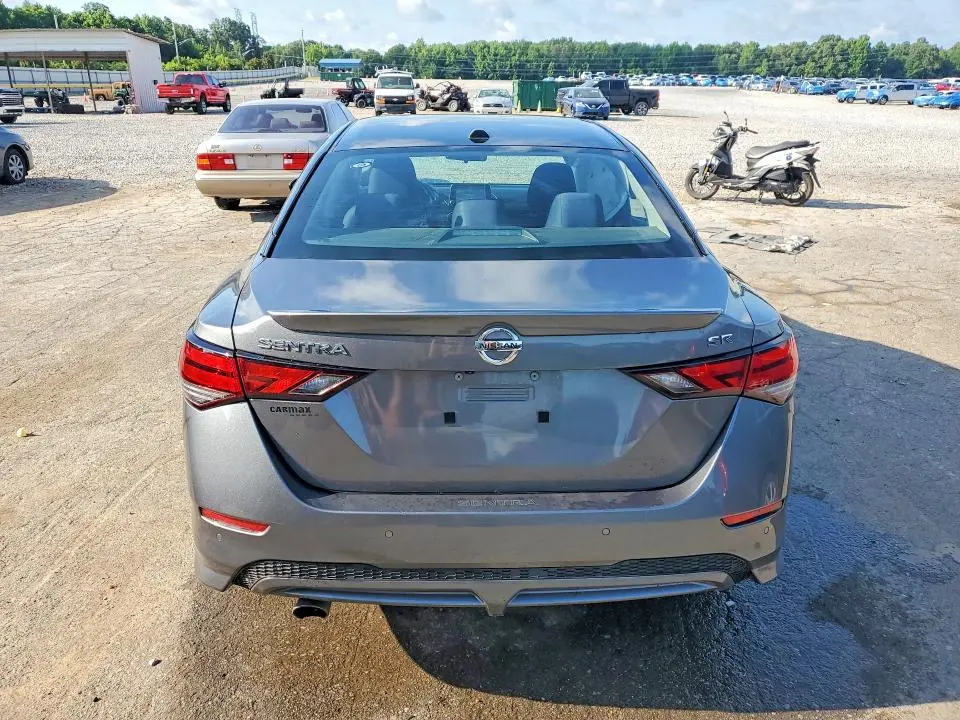 2021 NISSAN SENTRA SR  