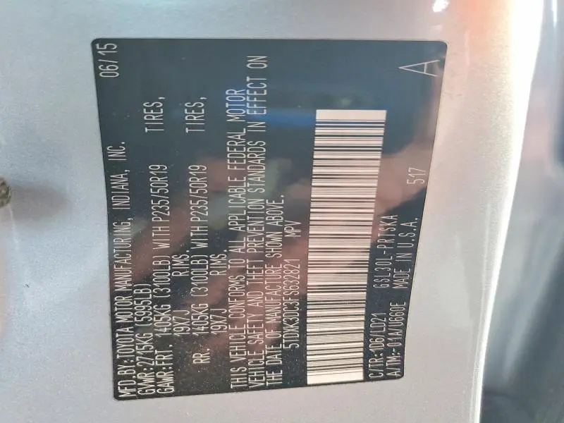 2015 TOYOTA SIENNA SE 8-PASSENGER  