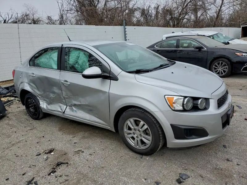 2013 CHEVROLET SONIC LT  