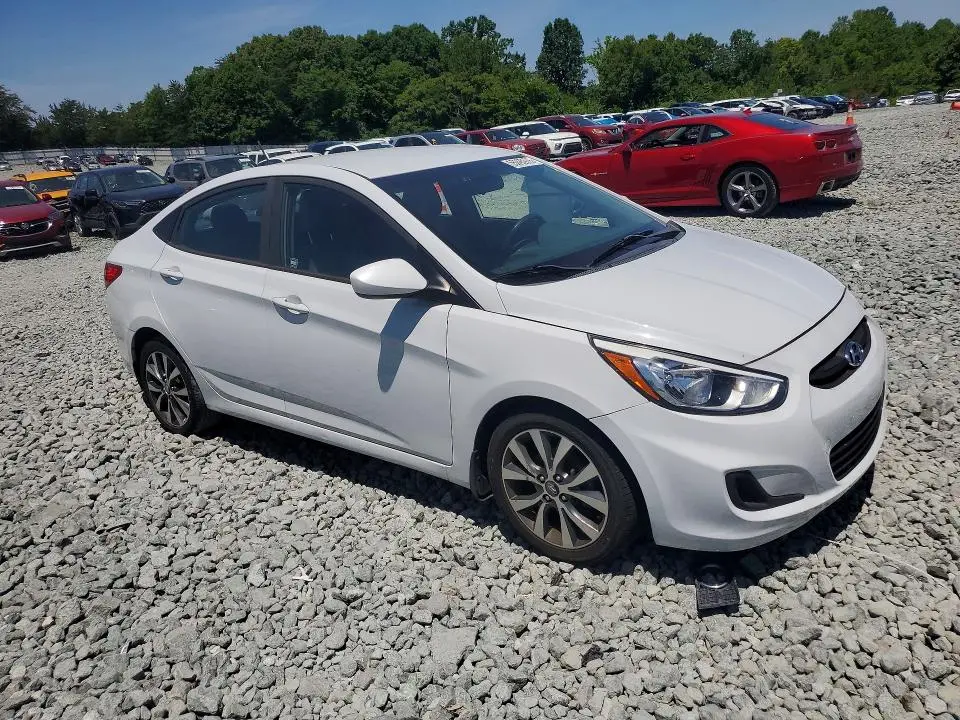 2017 HYUNDAI ACCENT SE  