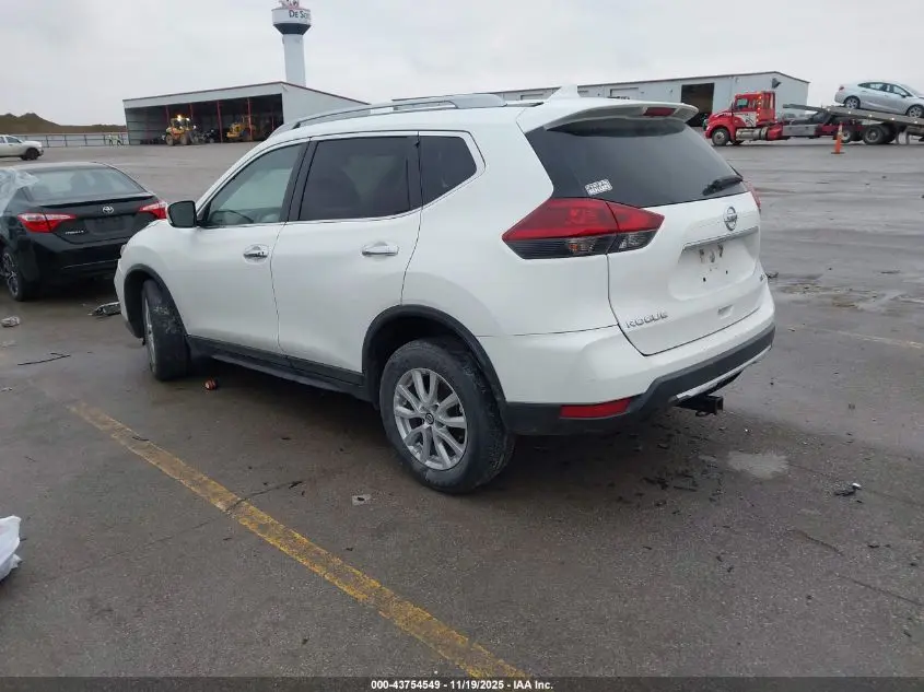 2018 NISSAN ROGUE SV