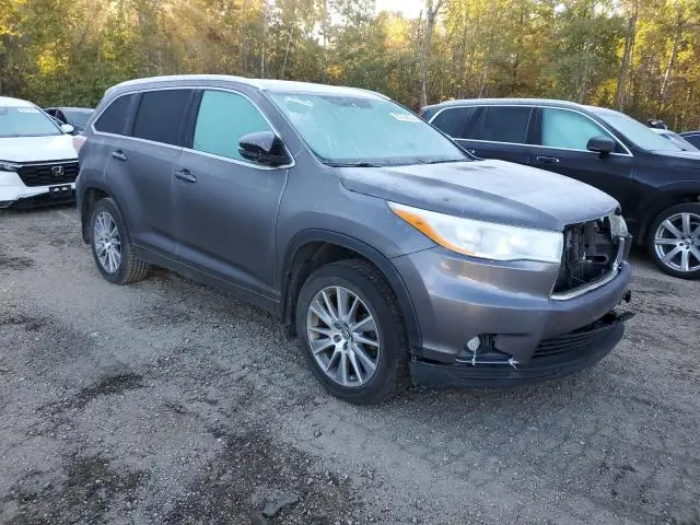 2016 TOYOTA HIGHLANDER XLE  