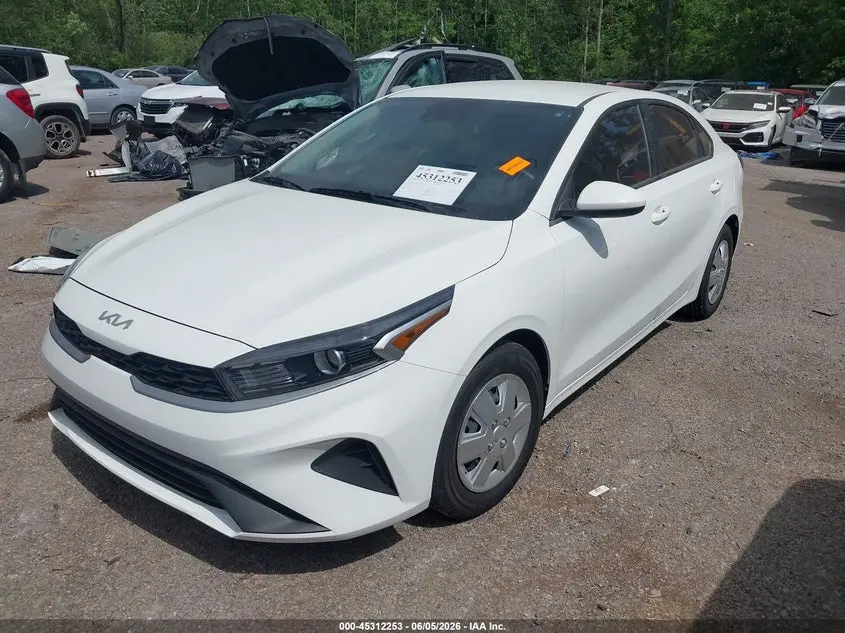 2024 KIA FORTE LX