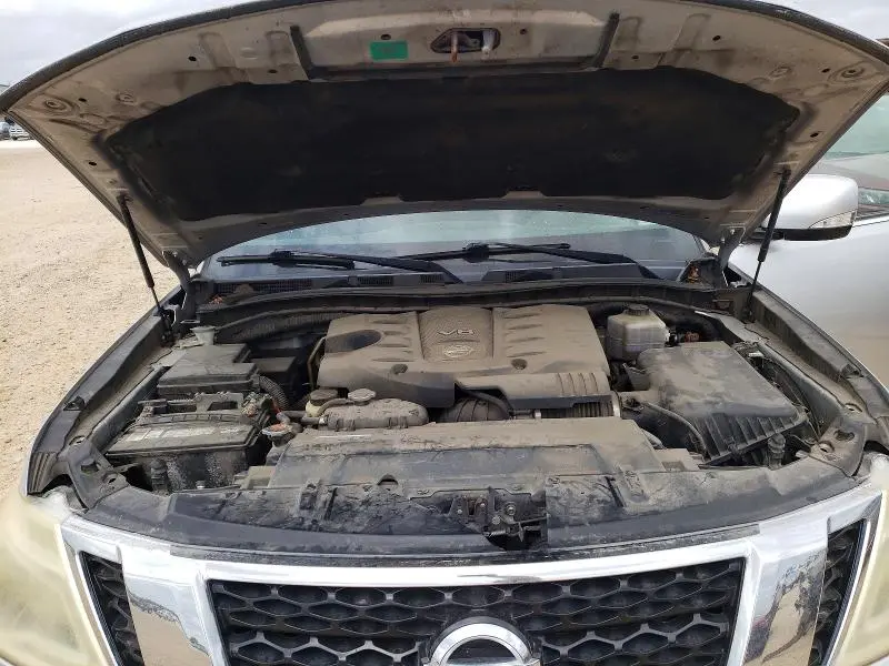 2017 NISSAN ARMADA SV  
