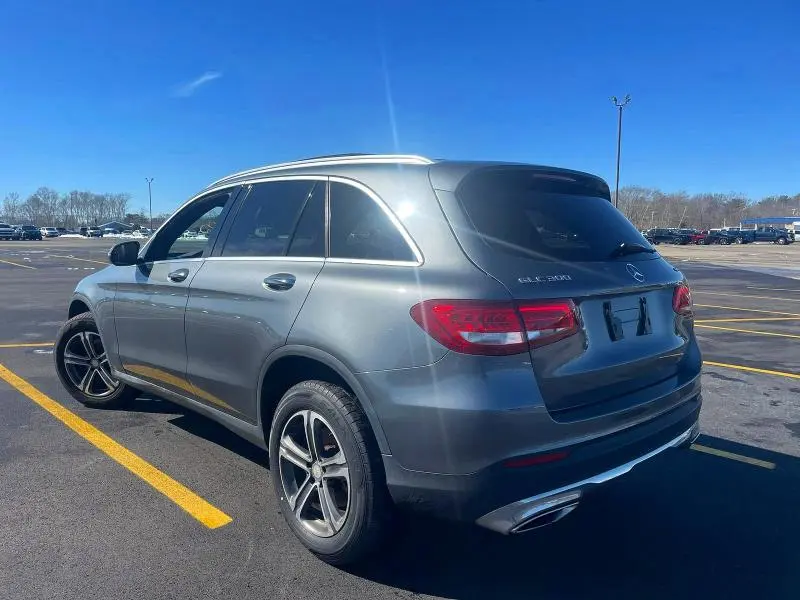 2017 MERCEDES-BENZ GLC 300 4MATIC  