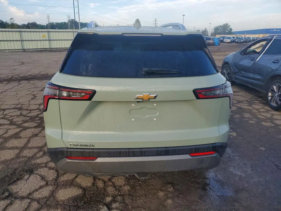 2025 CHEVROLET EQUINOX LT  
