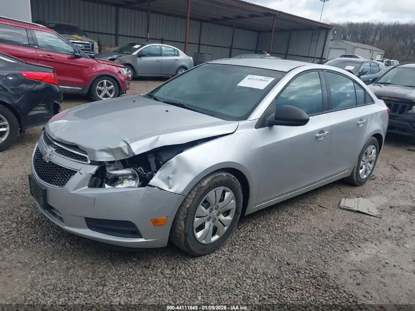 2013 CHEVROLET CRUZE LS AUTO