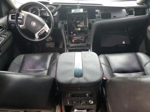 2010 CADILLAC ESCALADE EXT LUXURY  