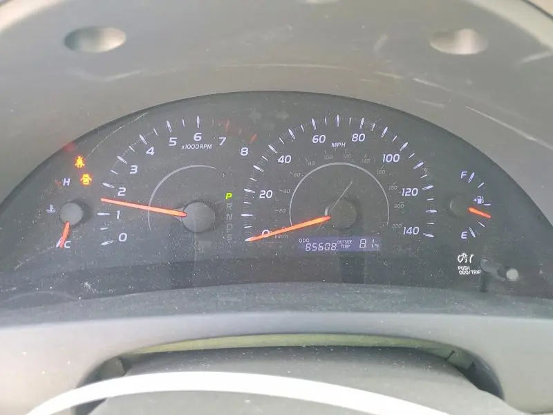 2011 TOYOTA CAMRY LE  