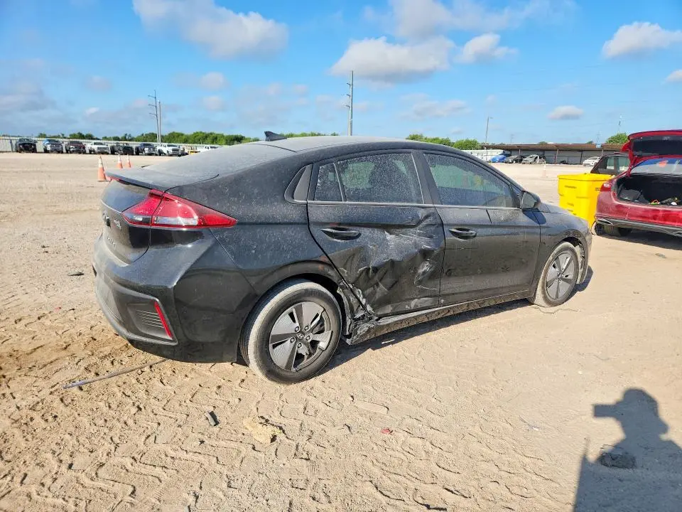 2022 HYUNDAI IONIQ BLUE  