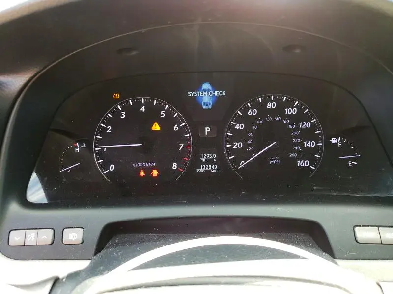 2010 LEXUS LS 460L  