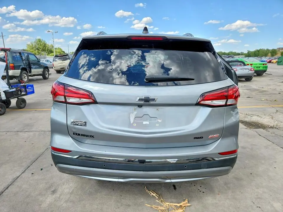 2023 CHEVROLET EQUINOX RS  