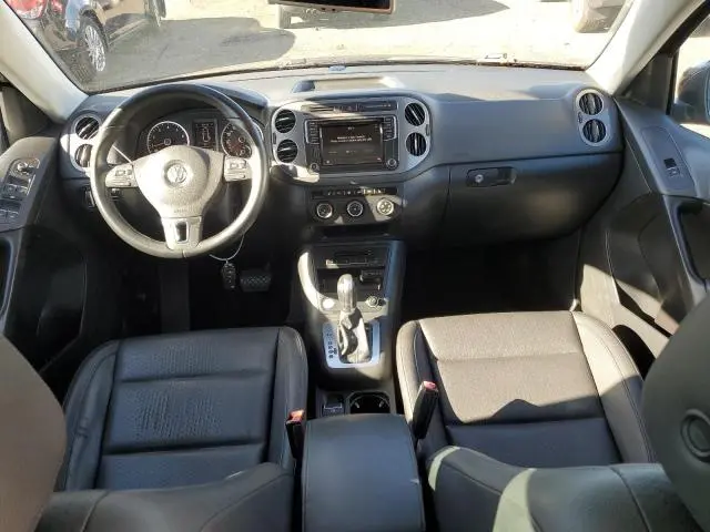 2017 VOLKSWAGEN TIGUAN WOLFSBURG  