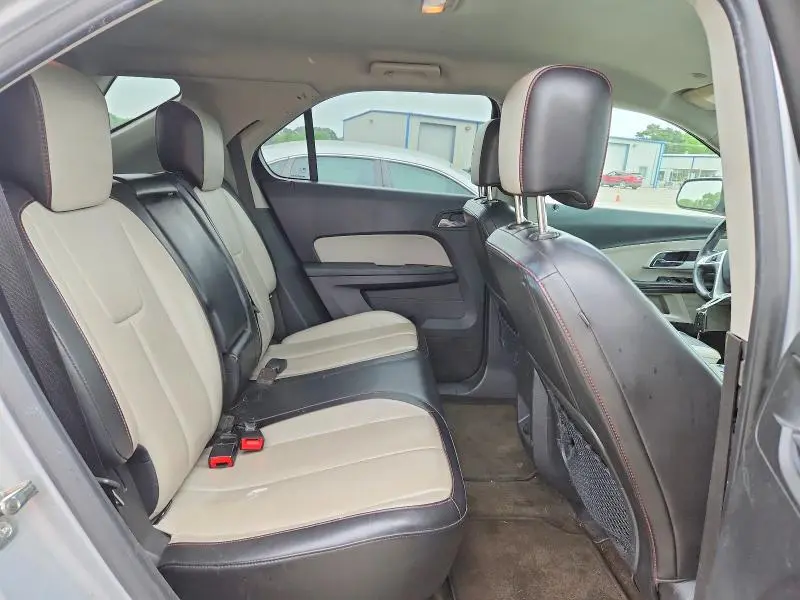 2011 CHEVROLET EQUINOX LT  