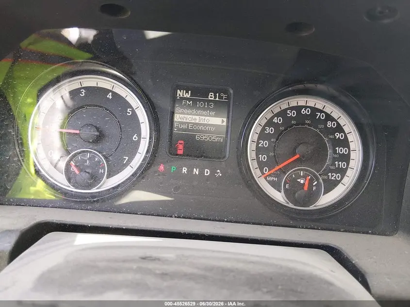 2017 RAM 1500 TRADESMAN  4X4 6'4 BOX