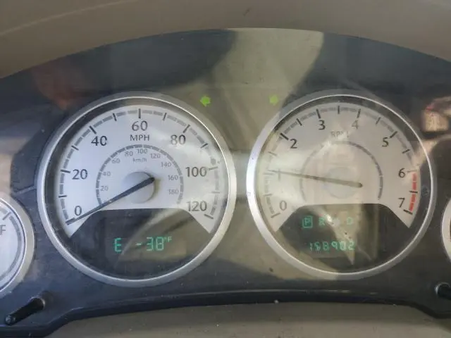 2010 CHRYSLER TOWN & COUNTRY TOURING  