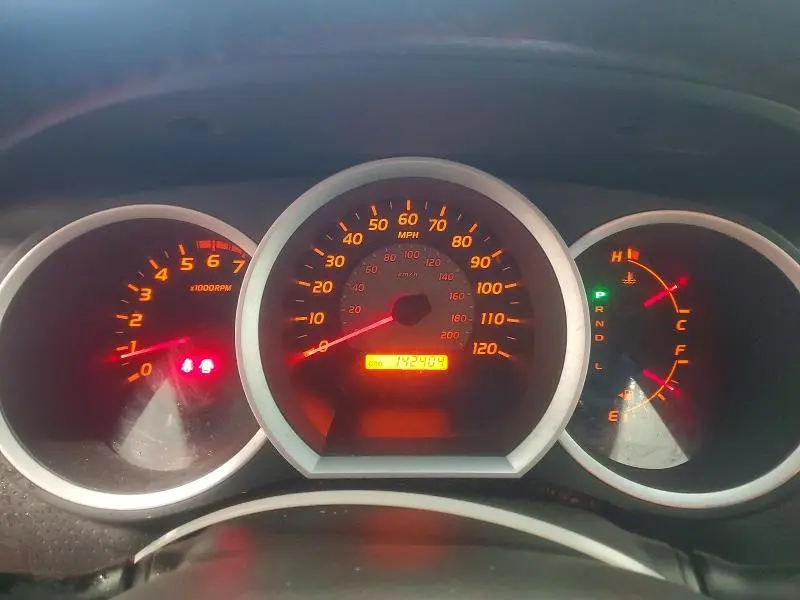 2010 TOYOTA TACOMA V6  