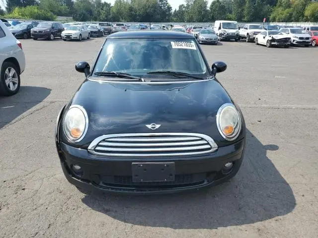 2010 MINI COOPER   