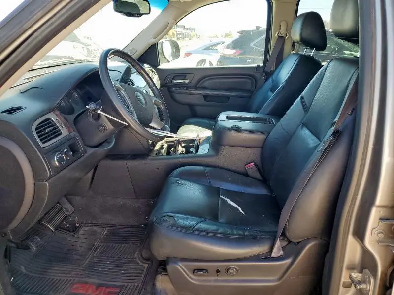 2012 GMC YUKON DENALI  