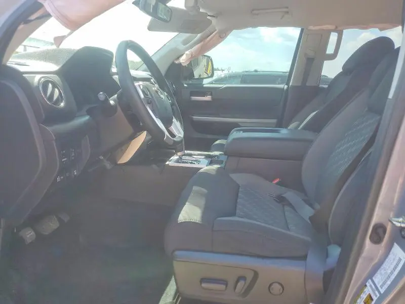 2020 TOYOTA TUNDRA CREWMAX SR5  