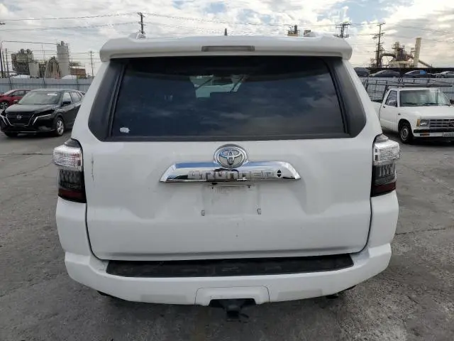 2018 TOYOTA 4RUNNER SR5/SR5 PREMIUM  
