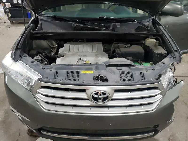 2012 TOYOTA HIGHLANDER LIMITED  