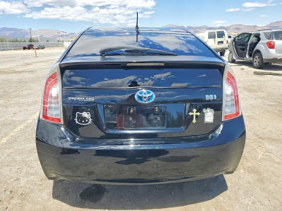 2015 TOYOTA PRIUS TWO  