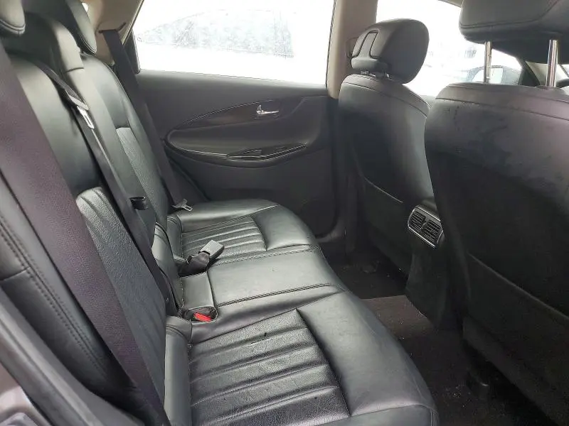 2017 INFINITI QX50 BASE  