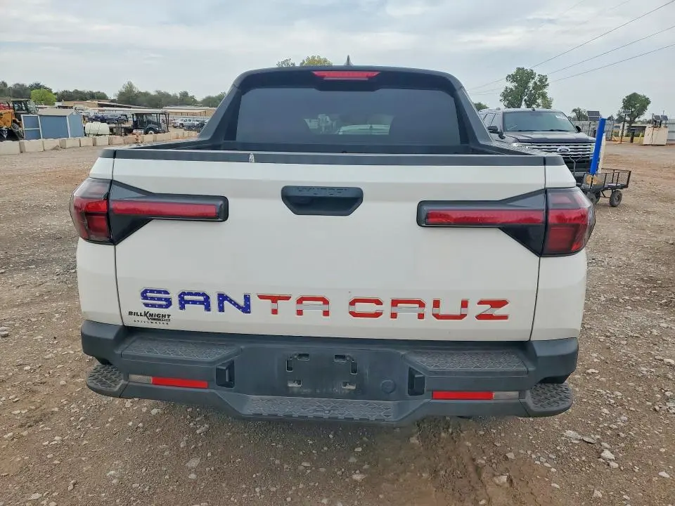 2024 HYUNDAI SANTA CRUZ SE  
