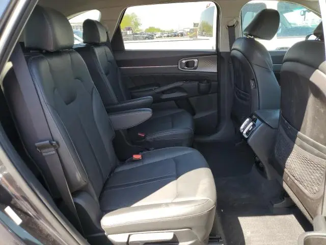 2022 KIA SORENTO SX  