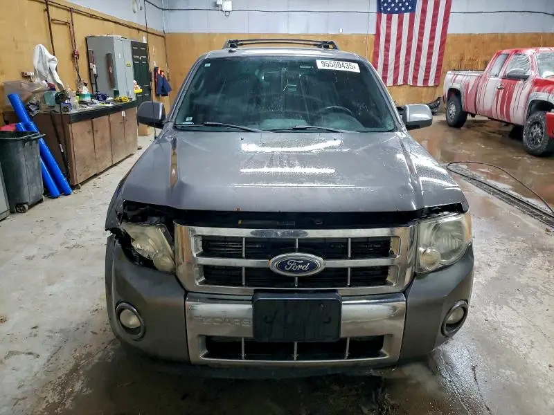 2011 FORD ESCAPE LIMITED  