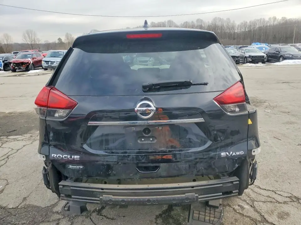 2018 NISSAN ROGUE S  