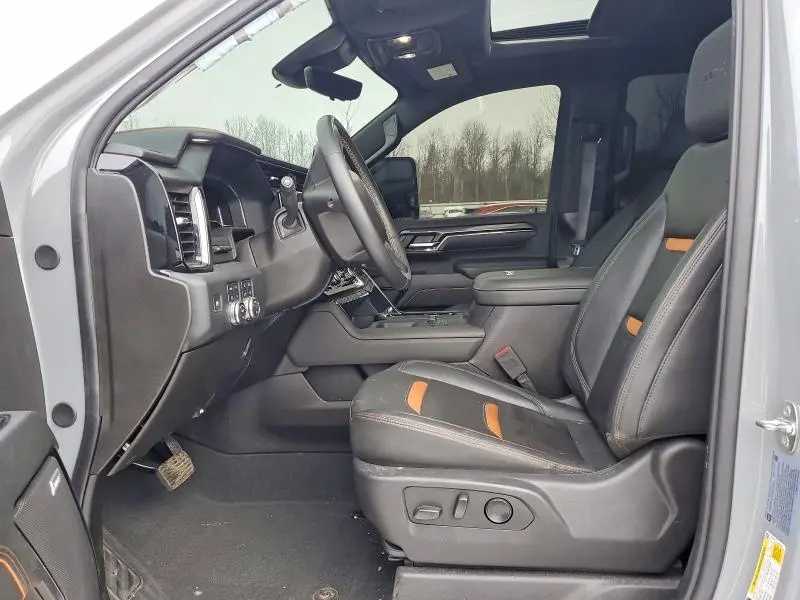 2024 GMC SIERRA K2500 AT4  