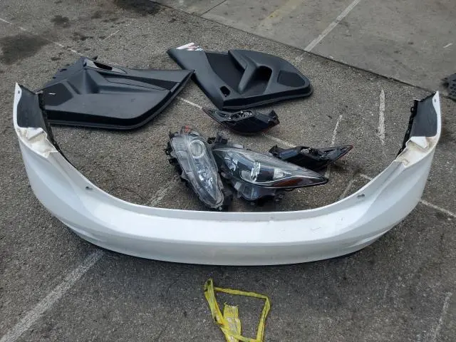 2016 MAZDA 3 TOURING  