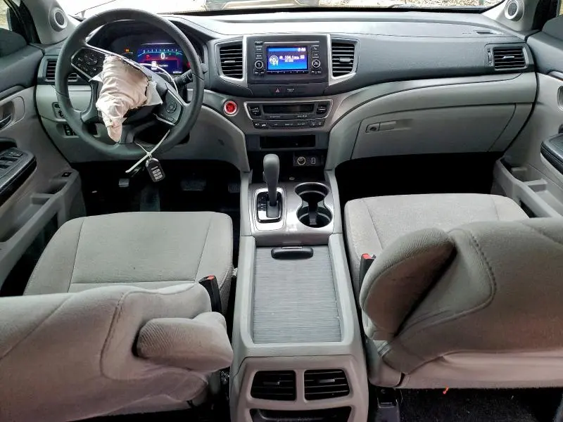 2020 HONDA PILOT LX  