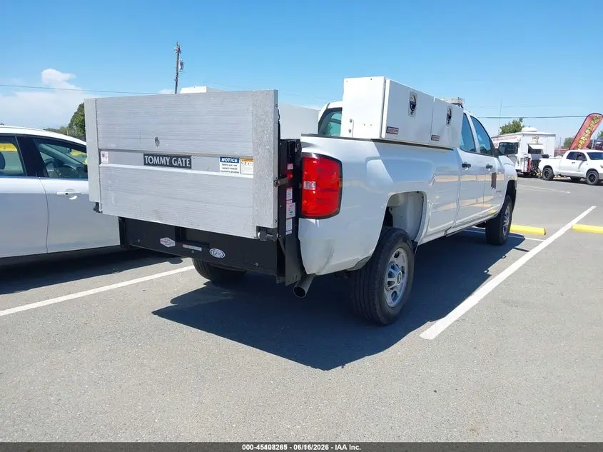 2017 CHEVROLET SILVERADO 2500HD WT
