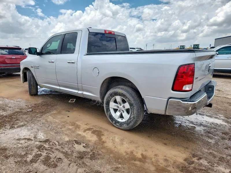 2017 RAM 1500 SLT  