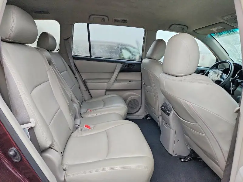 2012 TOYOTA HIGHLANDER BASE  
