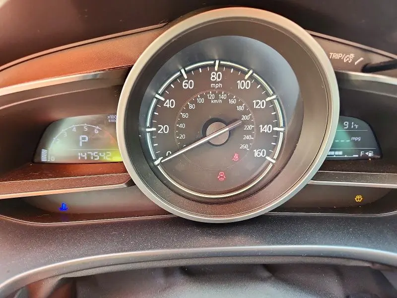 2017 MAZDA 3 TOURING  