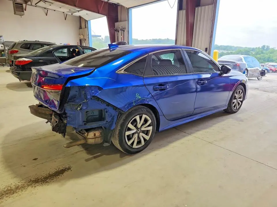 2022 HONDA CIVIC LX  