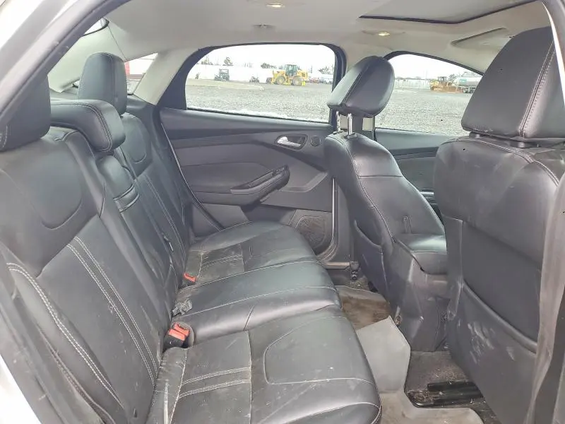 2012 FORD FOCUS TITANIUM  